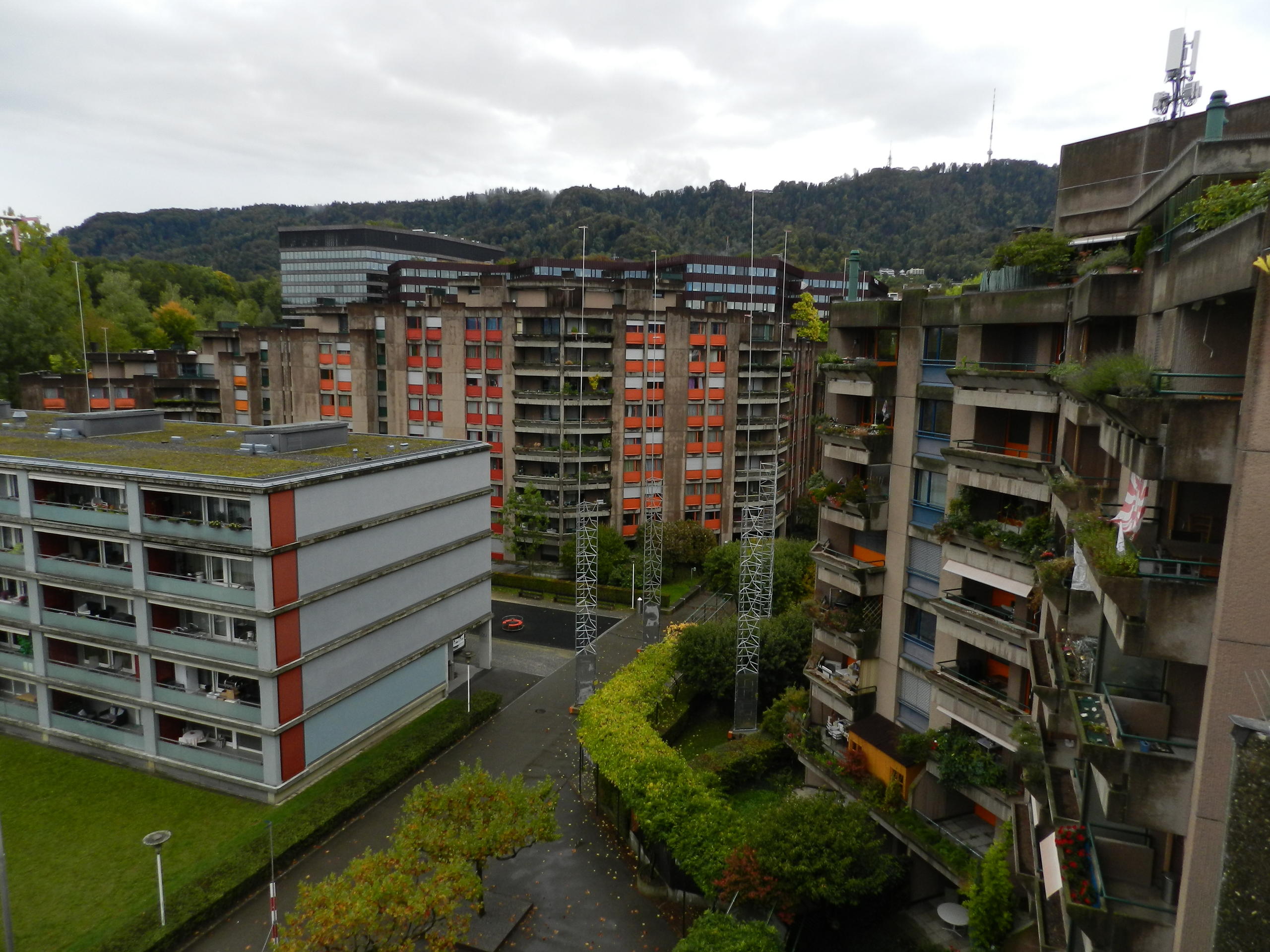 Vue depuis un appartement sur un bloc d habitations