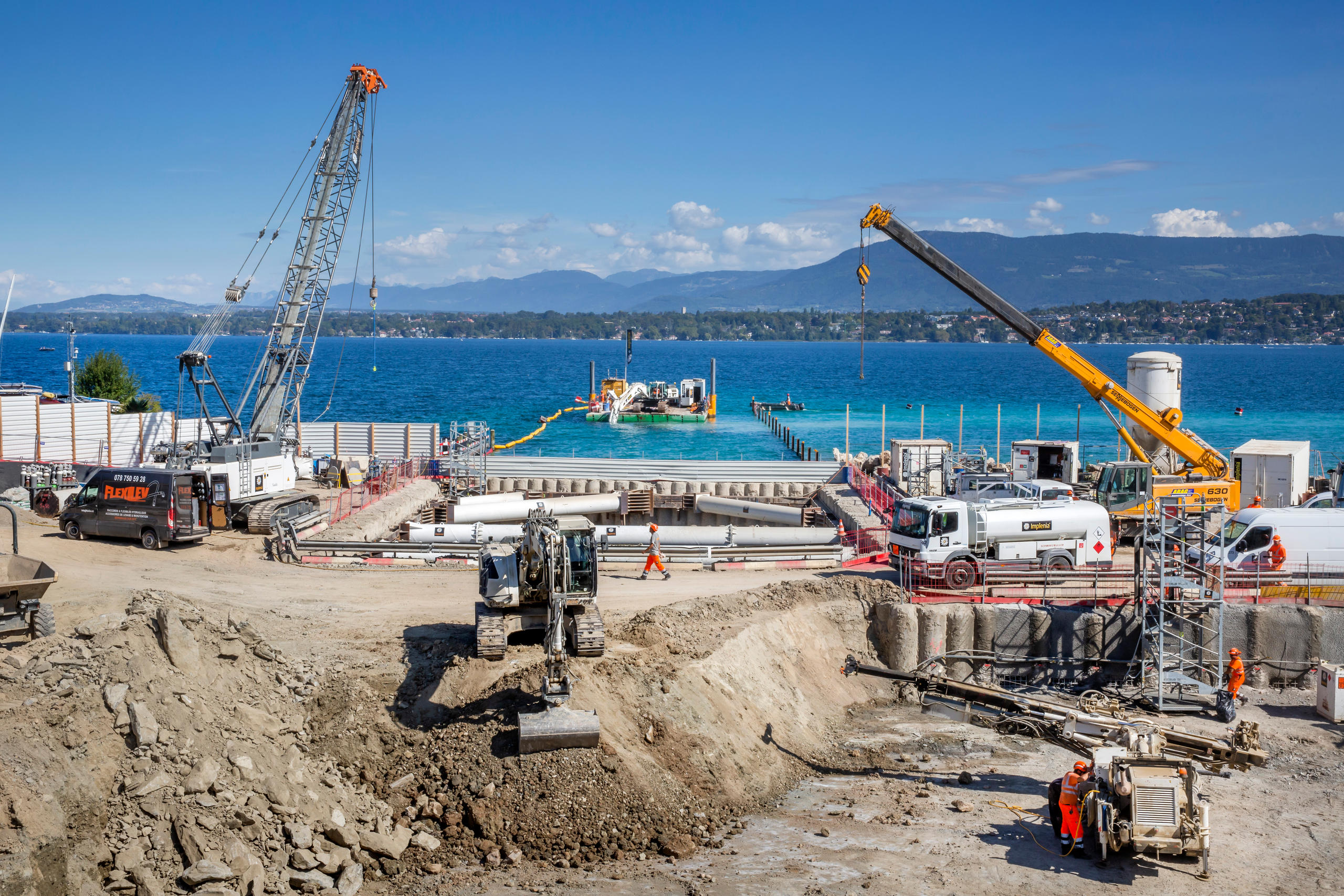 A new pumping station is under construction north of Geneva