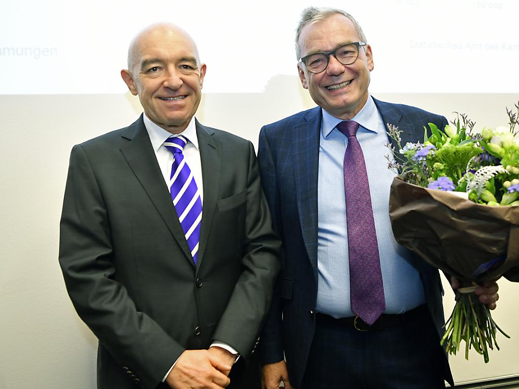 Ruedi Noser (PLR/ZH) largement réélu sénateur au second tour - SWI ...