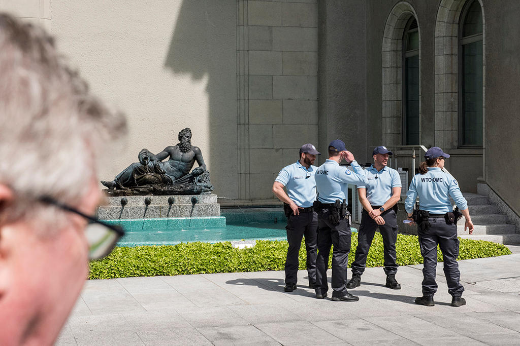 Security and statue of Tiber, a gift of the Italian government