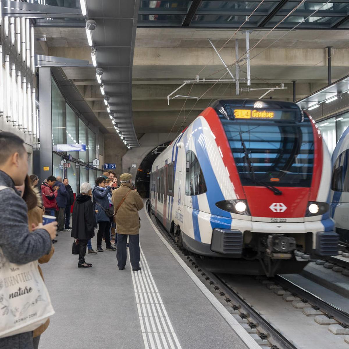 Is the Lman Express on the right track with passengers? - SWI swissinfo.ch
