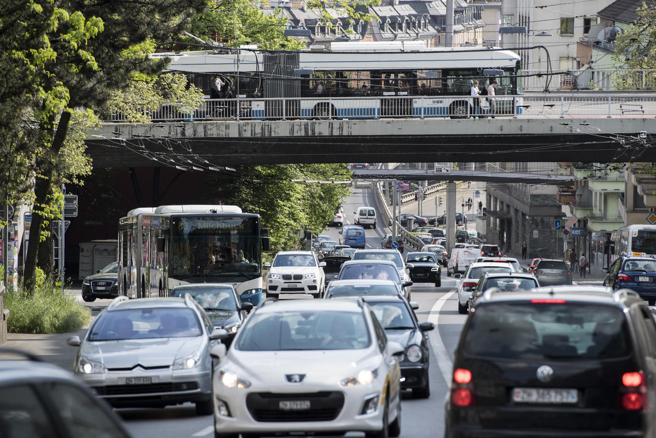 Traffic in central Zurich in 2016