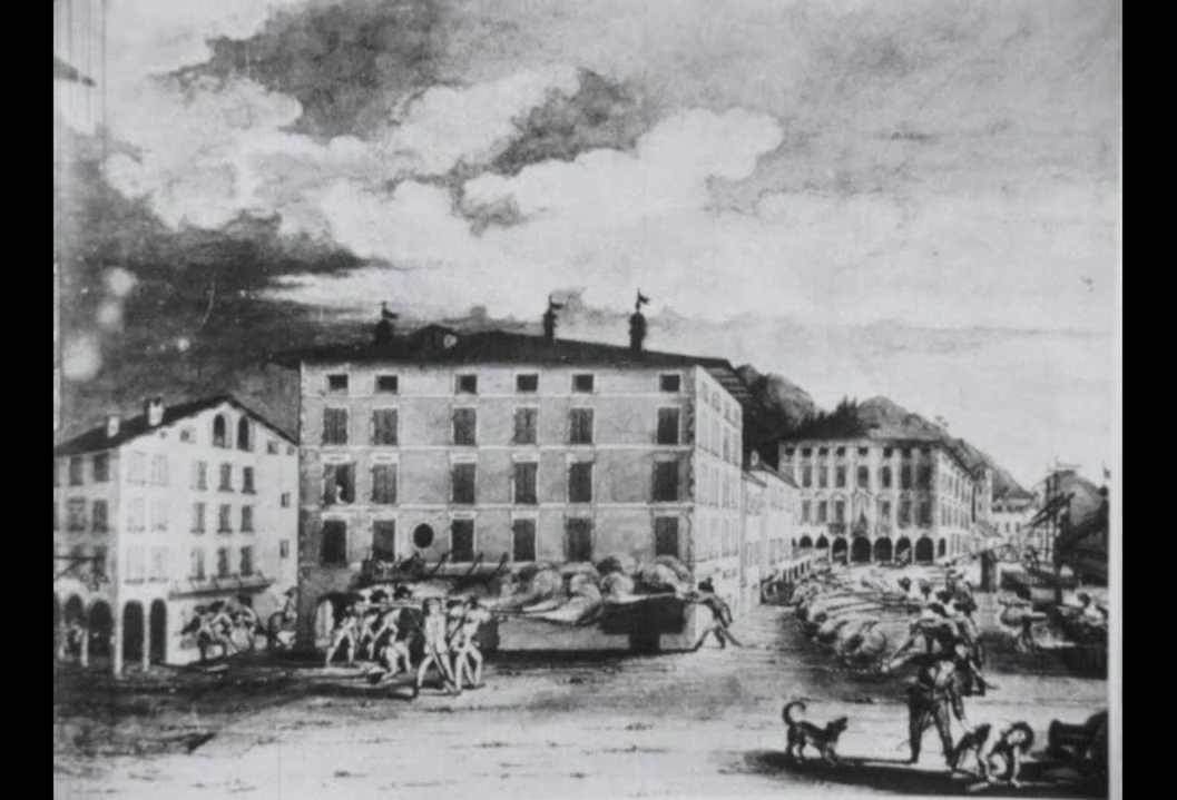 Illustrazione b/n di una piazza con schieramenti armati che si avvicinano uno all altro; cielo nuvoloso