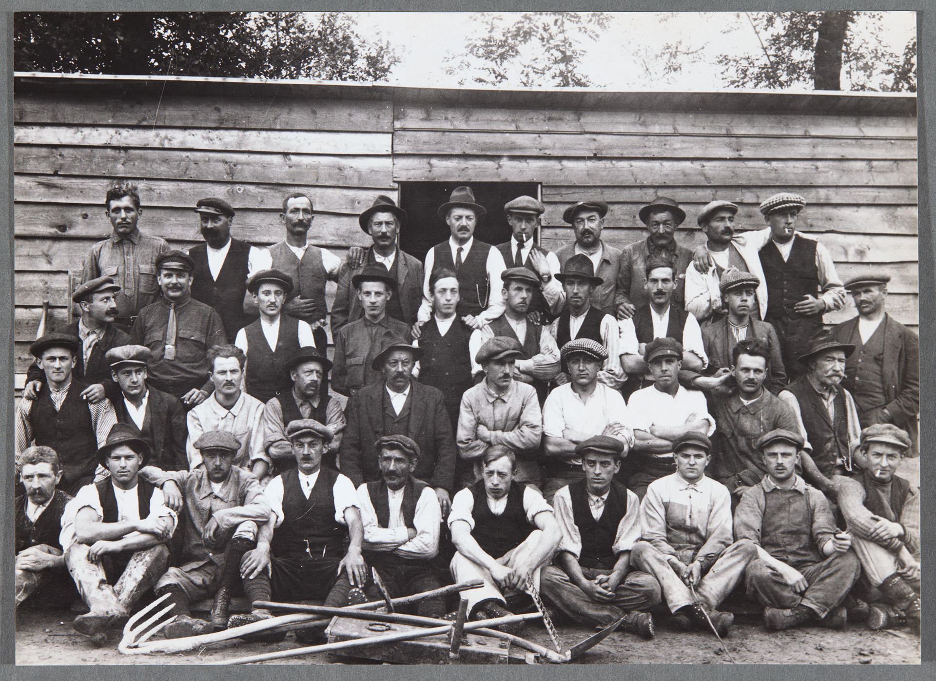 Workers at the building site at what would become Geneva Airport, 1920.