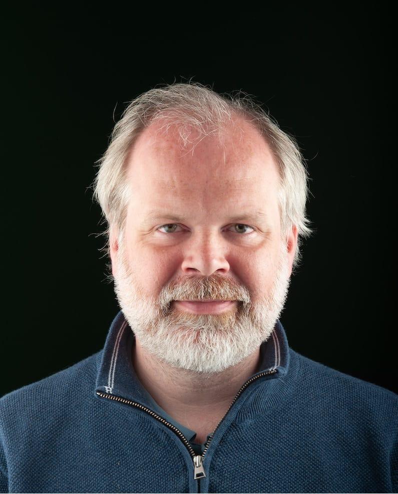 Richard Gowan oversees the International Crisis Group s advocacy work at the United Nations in New York,