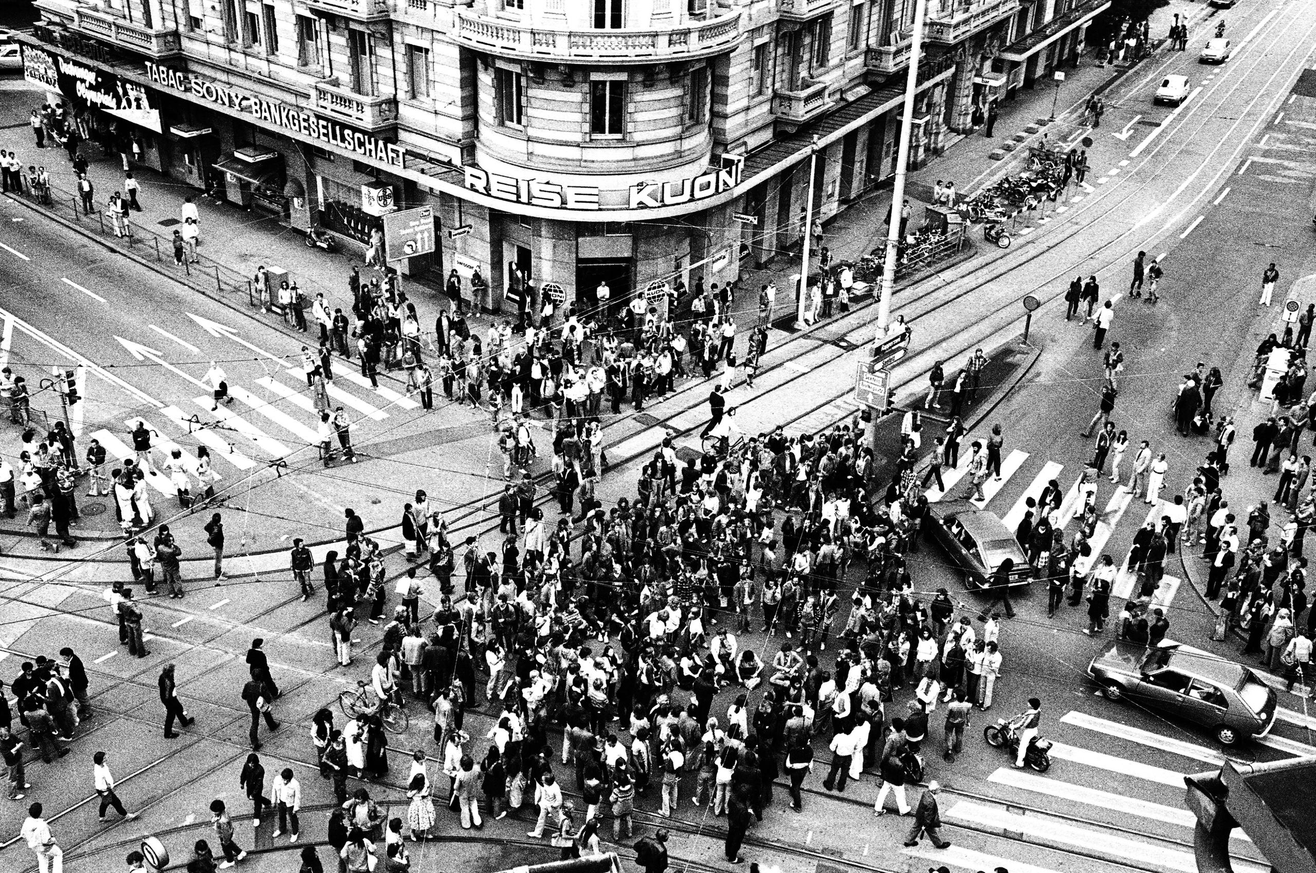 Manifestación en Bellevue, Zúrich, 1980