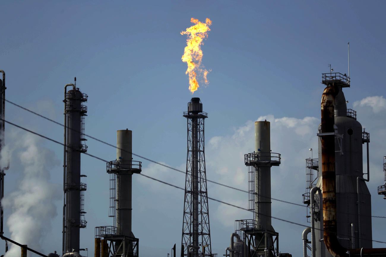 Una raffineria a Deer Park nel Texas
