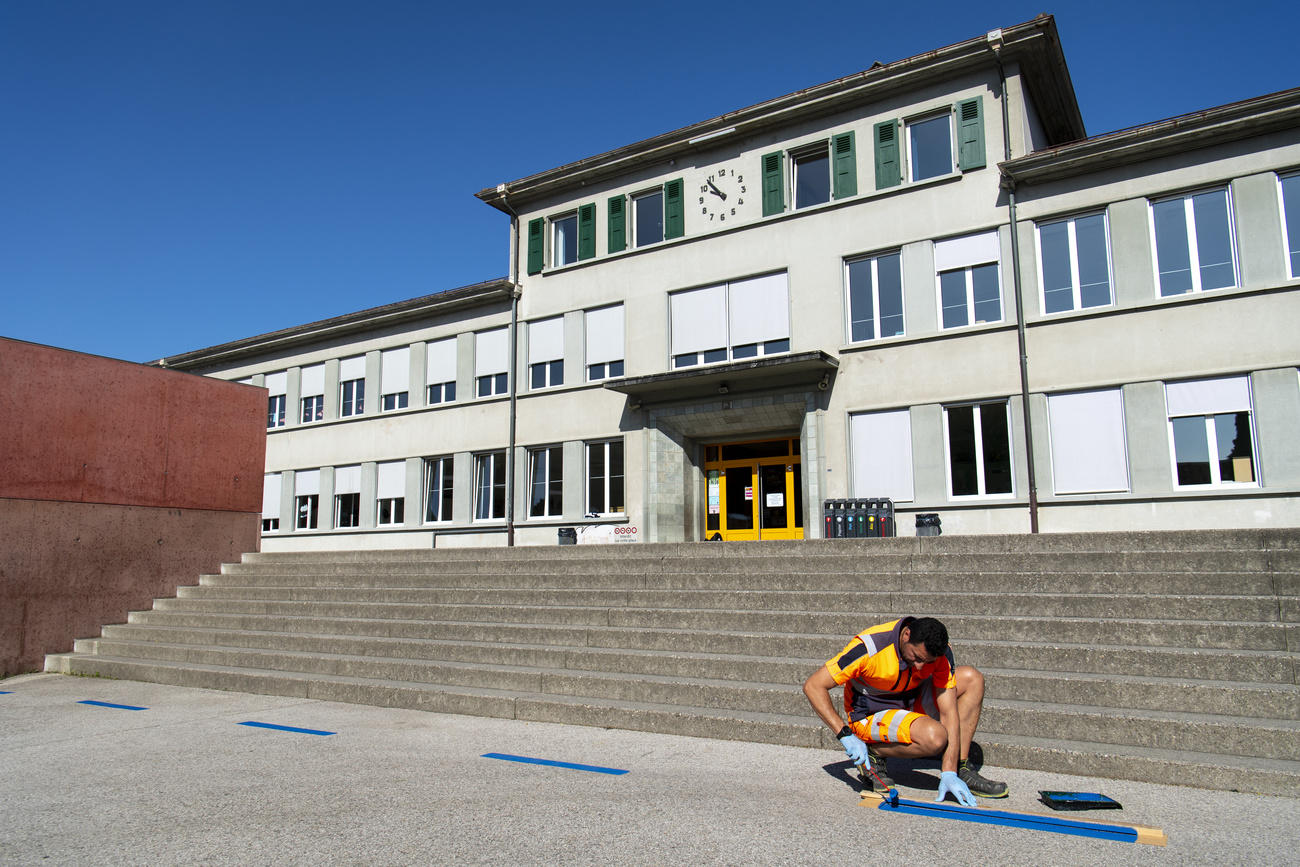 école