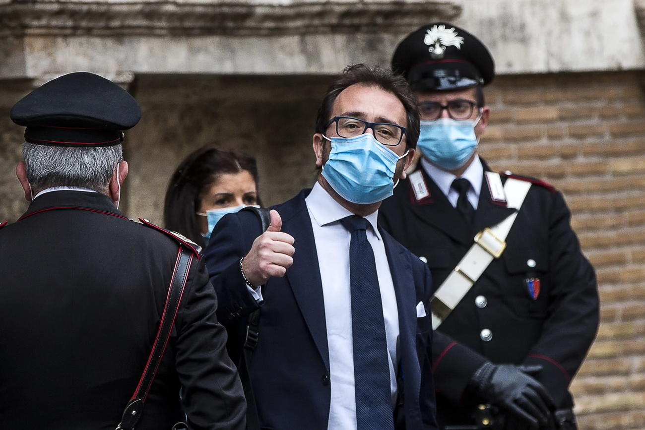 Il ministro di Grazia e Giustizia Alfonso Bonafede dopo il voto sulle due mozioni di sfiducia a Palazzo Madama