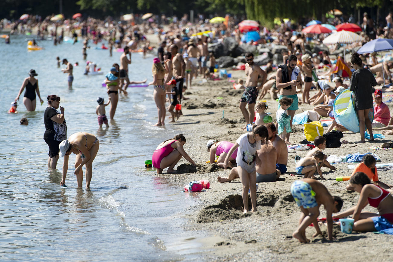 Lausanne beach