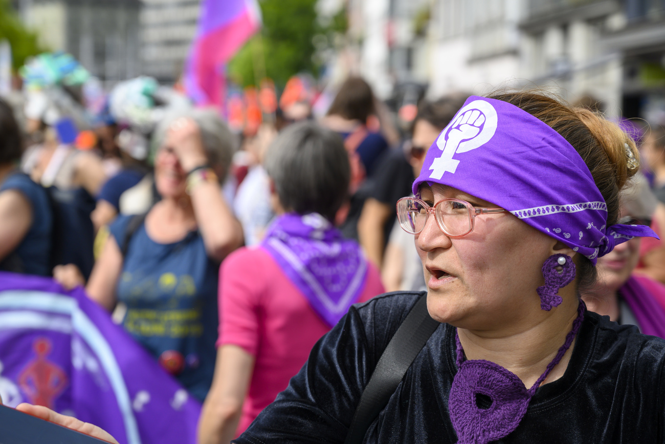 Mujer en una manifestación