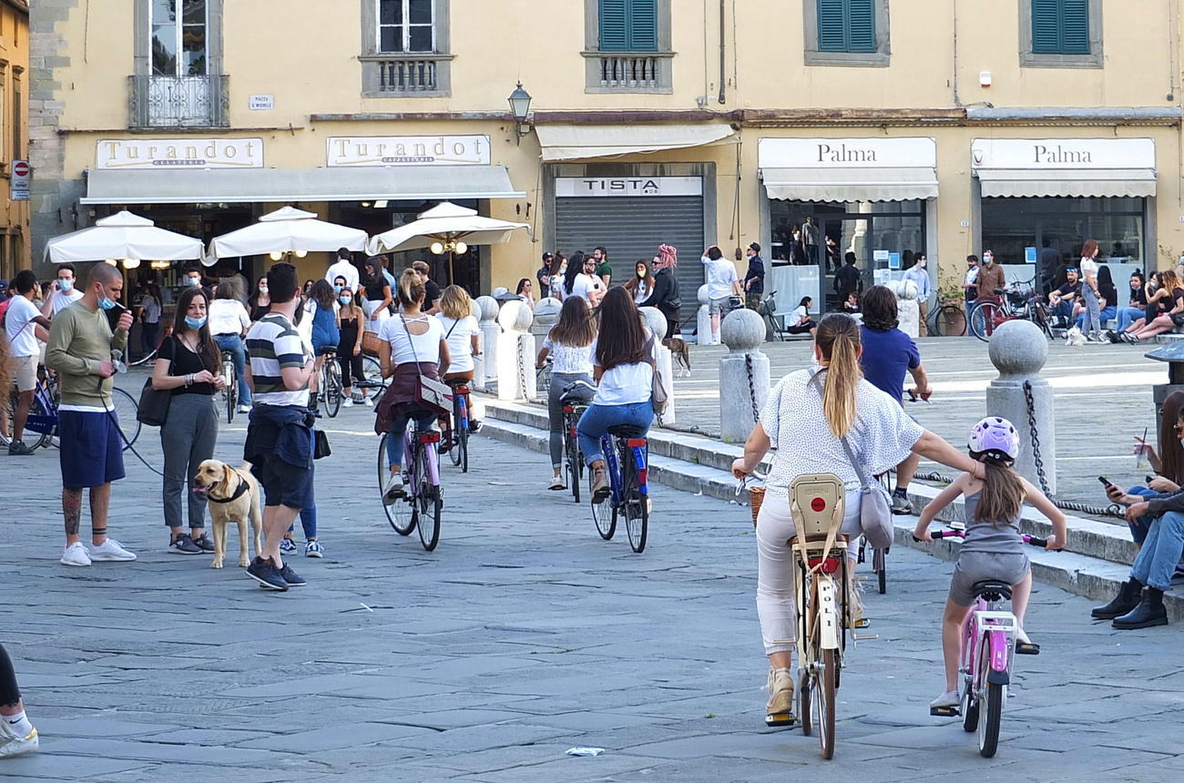 bikes on a square