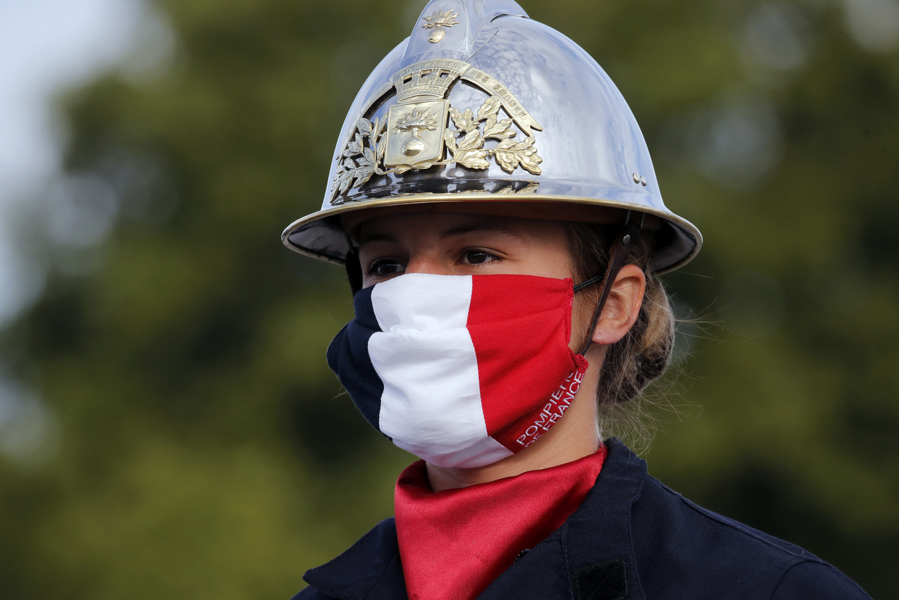 French firefighter with a mask