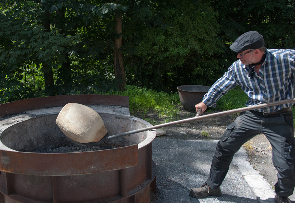 Peter Preisig prepares to make a bell.