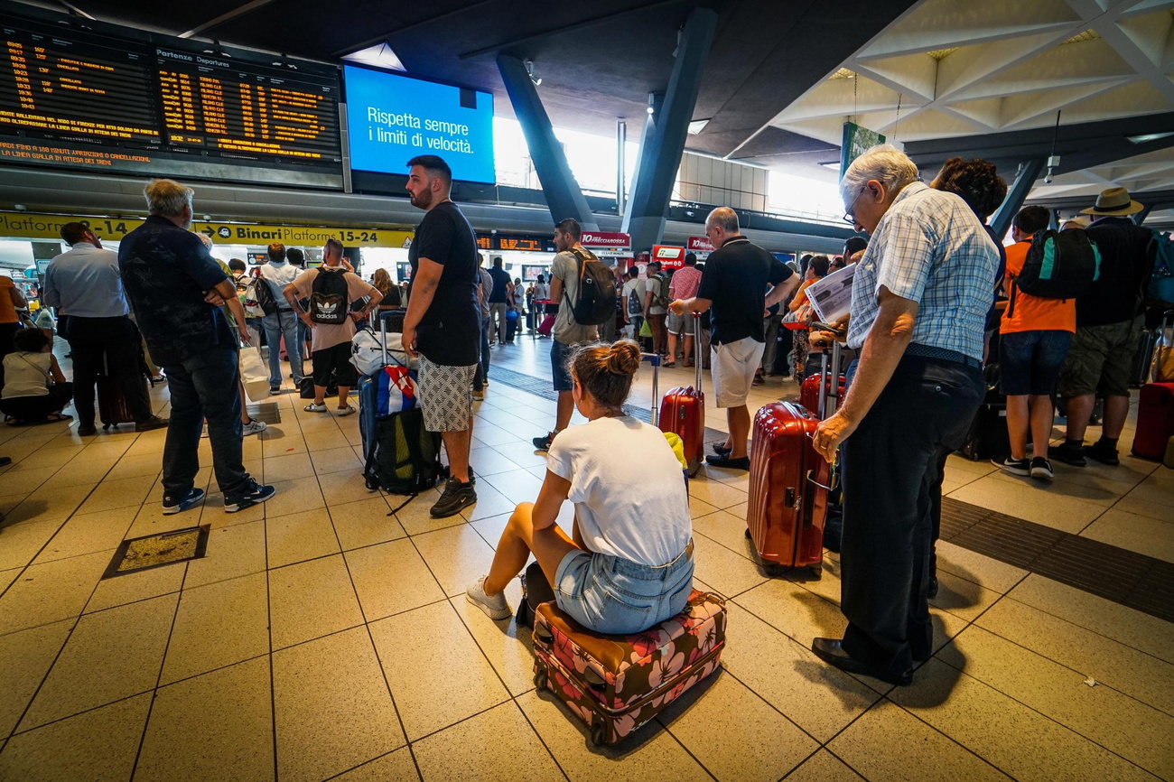 Una domenica difficile per molti utenti ferroviari