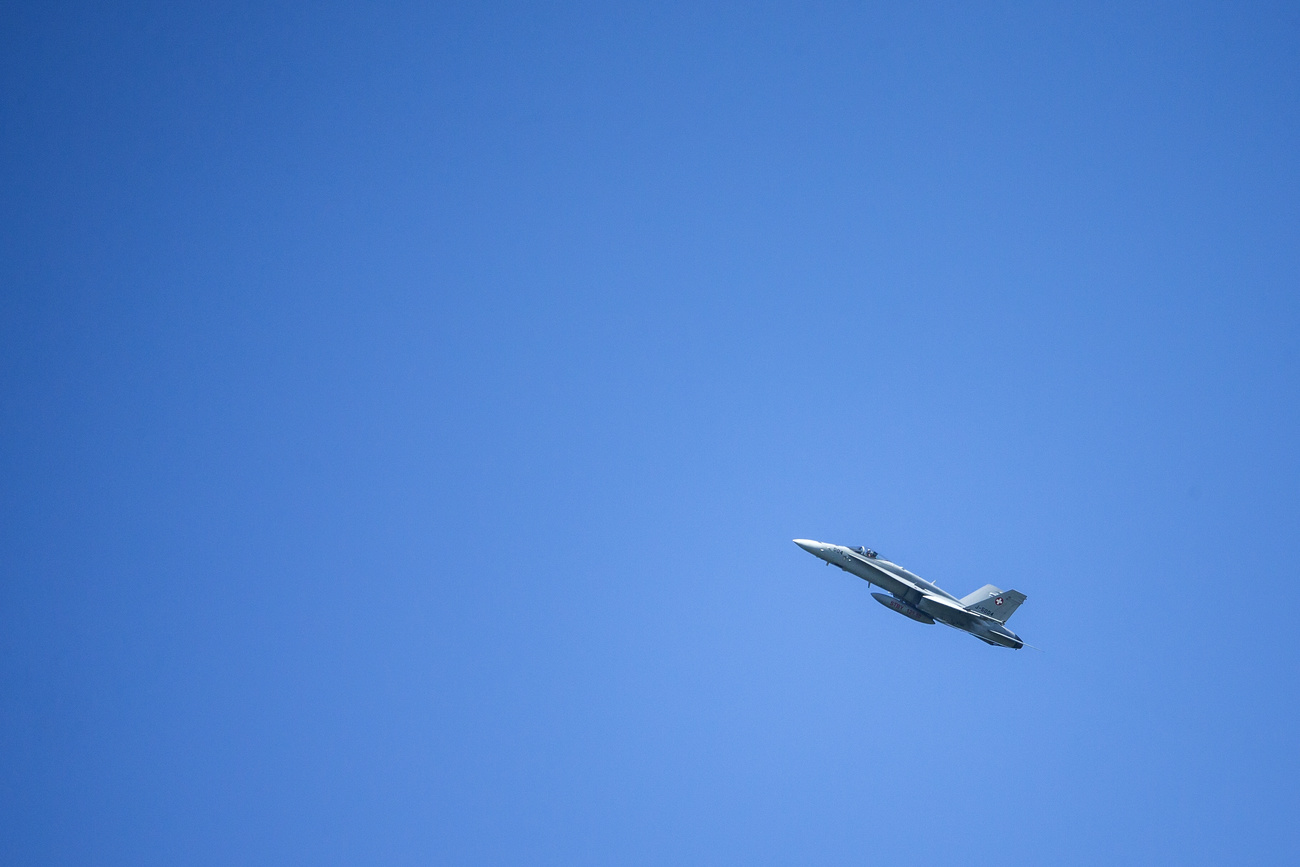 fighter jet