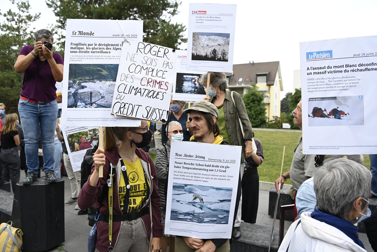 Des manifestants après le verdict de la Cour d appel pénale du Tribunal cantonal vaudois