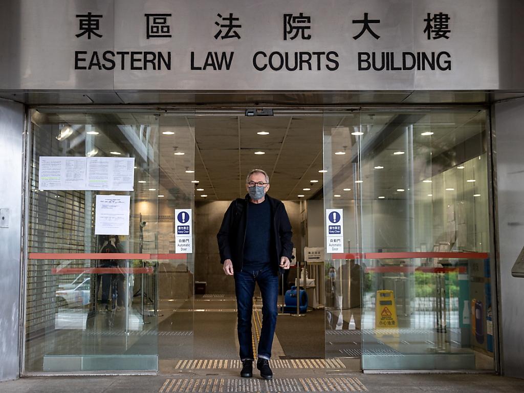 2020年9月9日，现年74岁的瑞士摄影师Marc Progin在香港出庭受审，他被指控犯有扰乱公共秩序、协助攻击一名中国公民两项罪名。