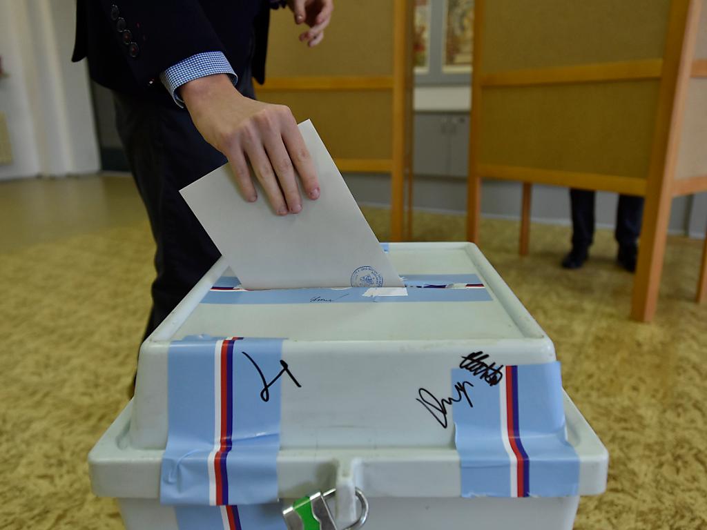 Opposition verteidigt Mehrheit bei Senatswahlen in Tschechien SWI
