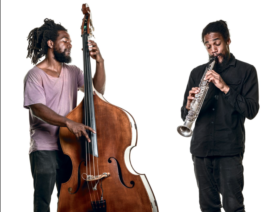 Zwei schwarze Musiker