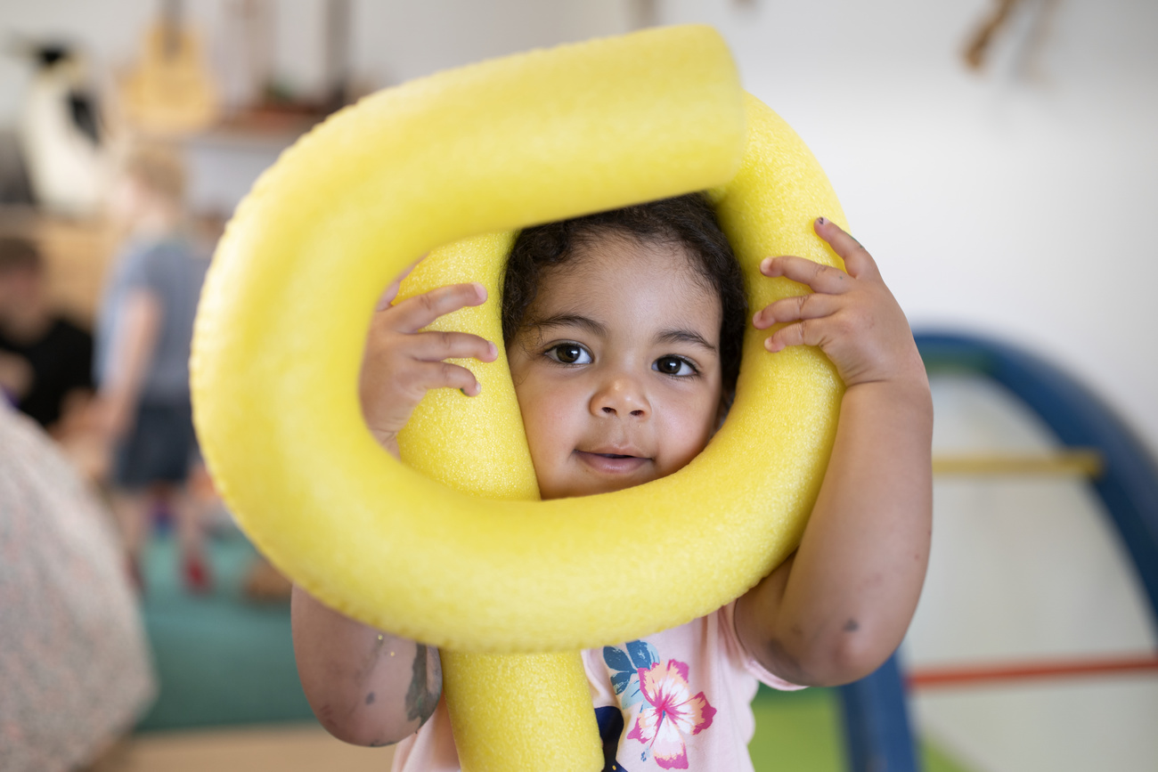 Kid in a crèche