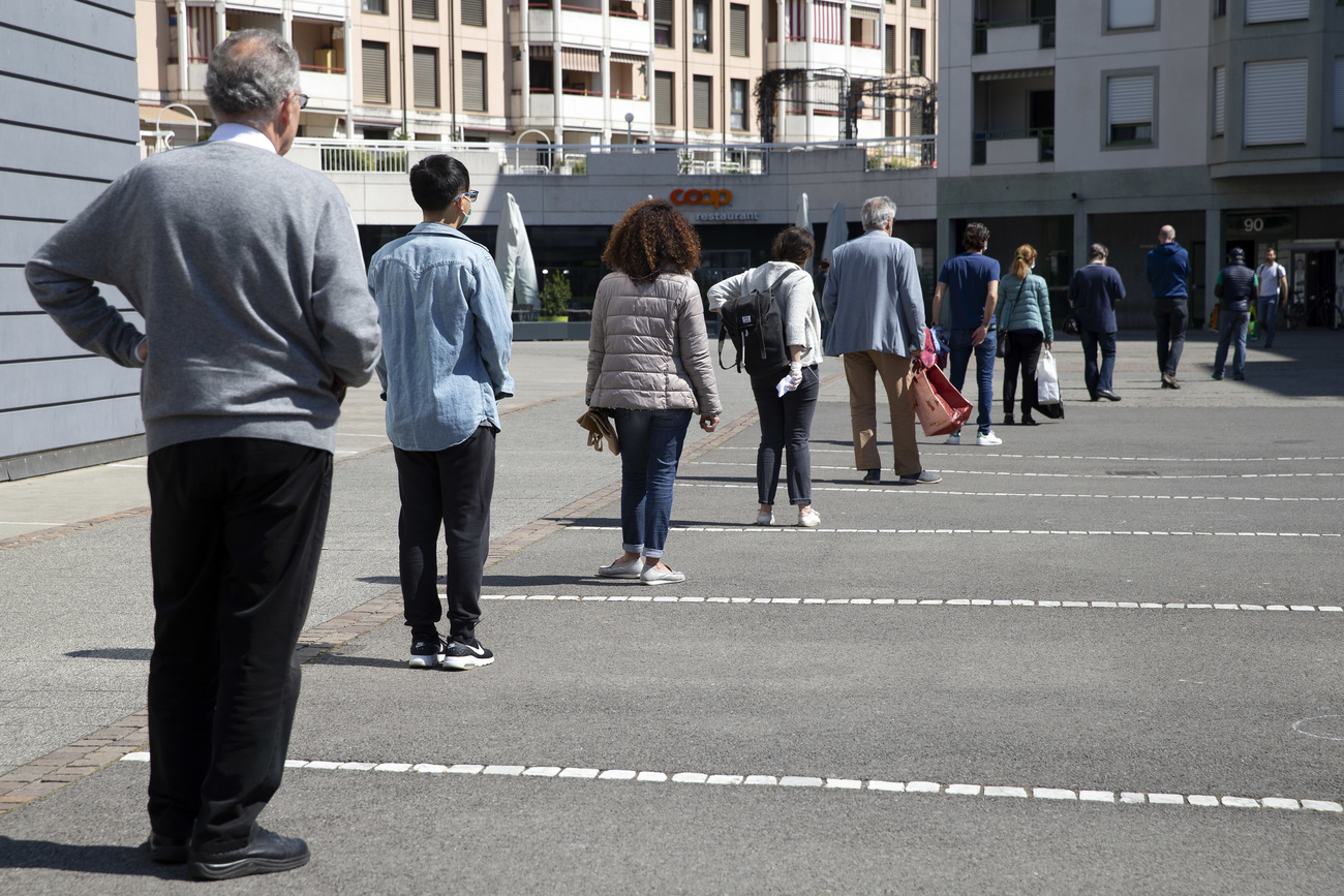 Queue for a supermarket