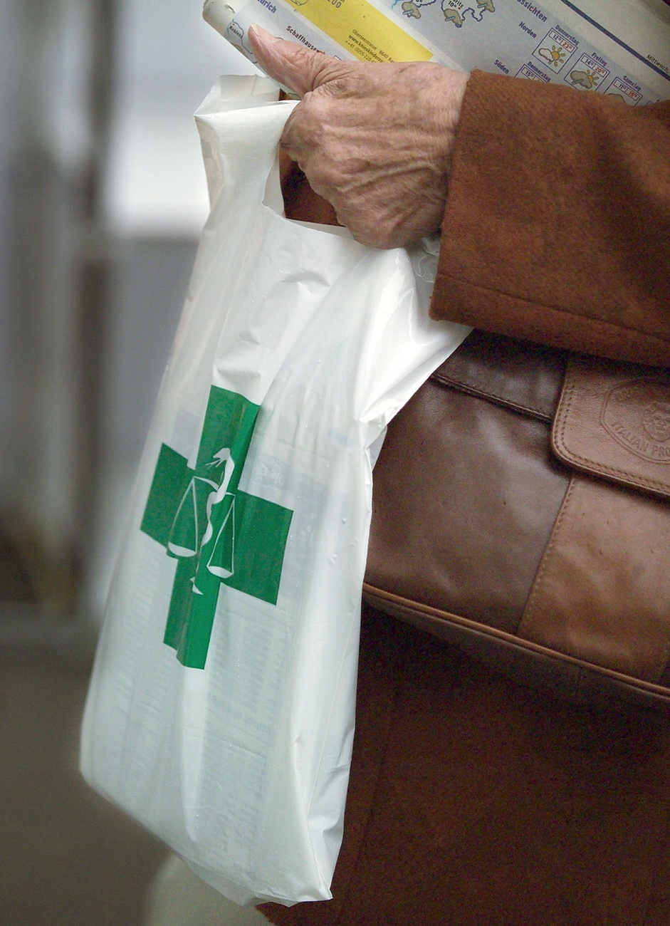 pharmacy shopping bag