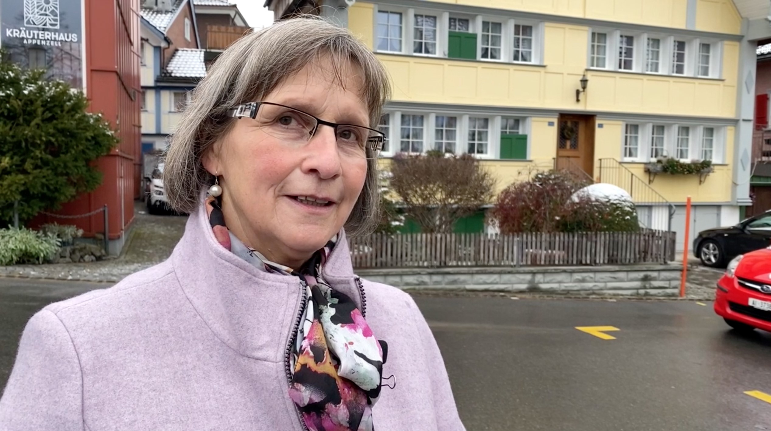 Portrait de femme dans la rue