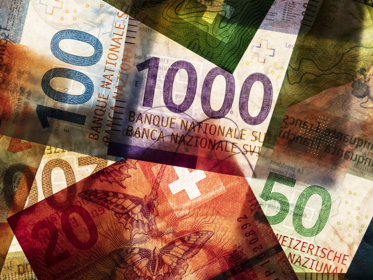 為替操作国認定を意に介さないスイスフラン - SWI swissinfo.ch
