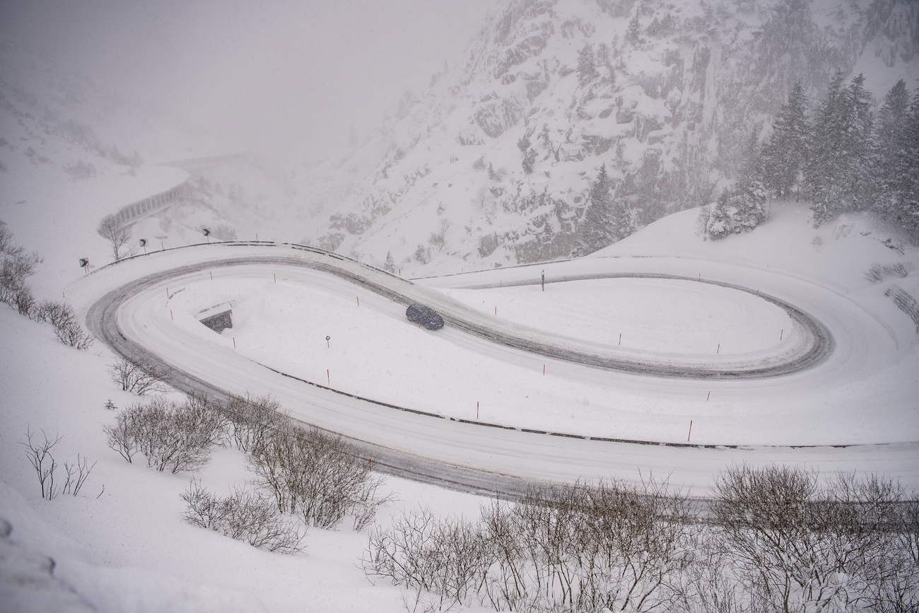 Snow cvovered road in the mountain