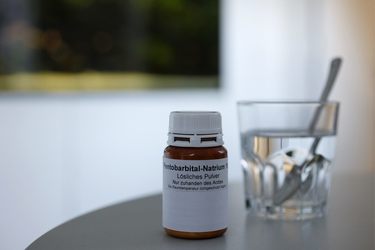 médicaments suicide