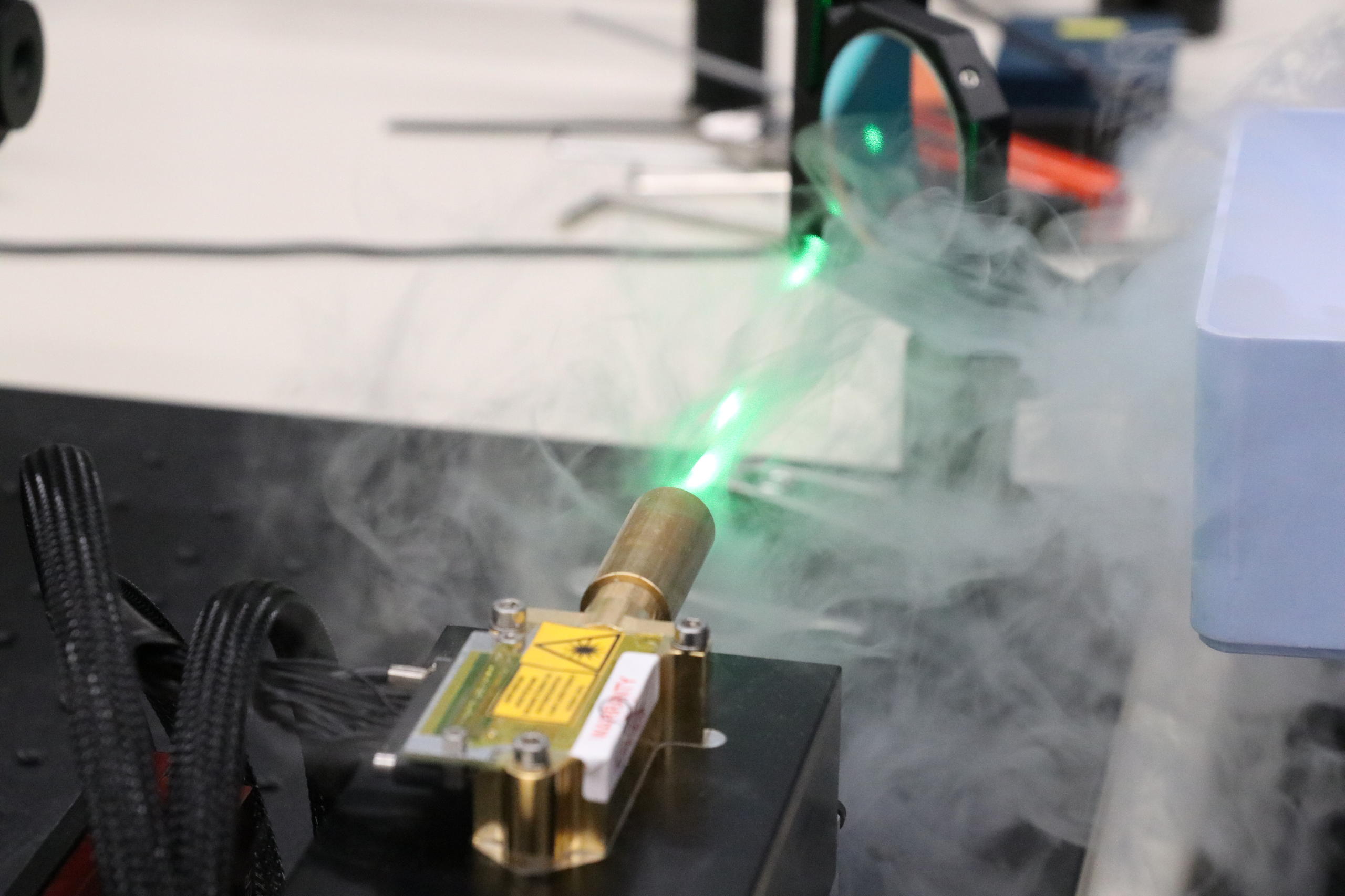 Laser
