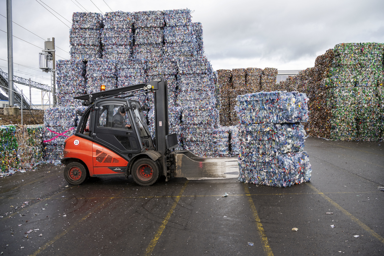 Riciclaggio di plastiche.