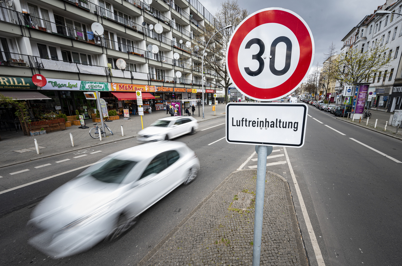 Velocità ridotta in centro a Berlino.
