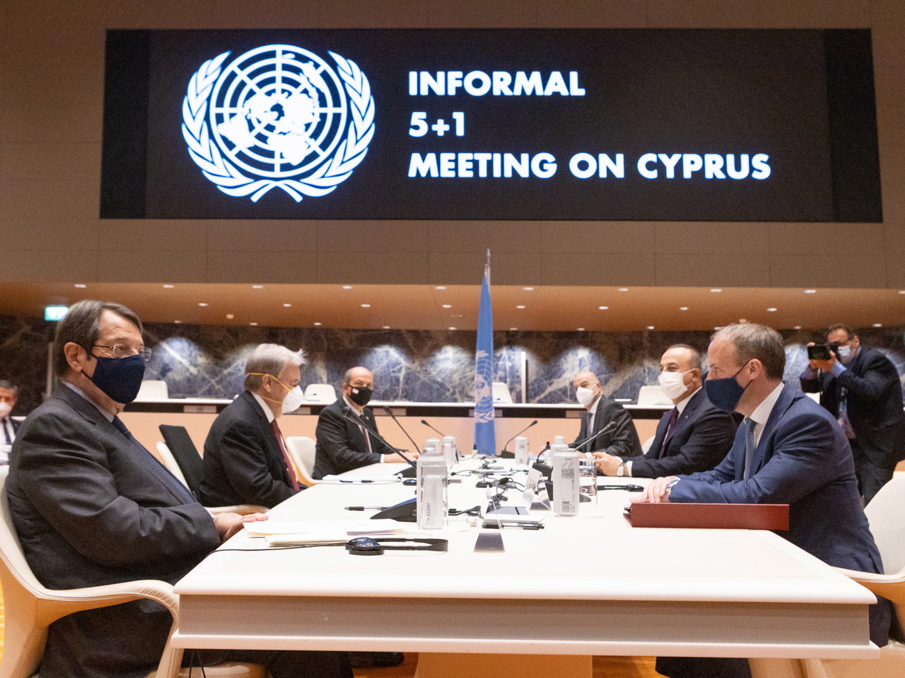 The informal talks on Cyprus were attended in Geneva by various diplomats.
