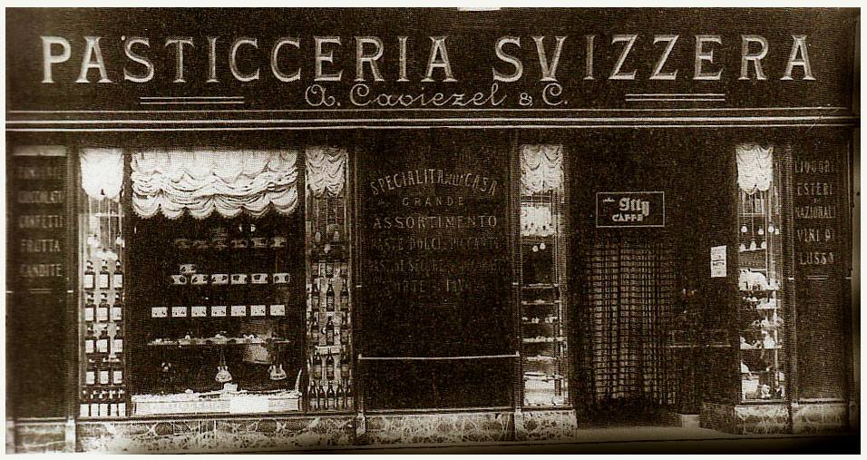 La facciata della pasticceria Caviezel di Catania.