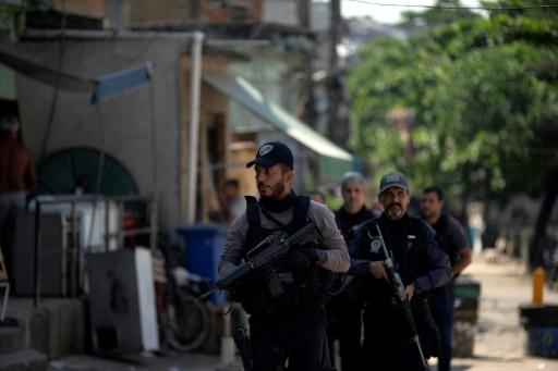 Chief Doc Rio Chefe da maior milícia do Rio é morto em operação policial - SWI ...