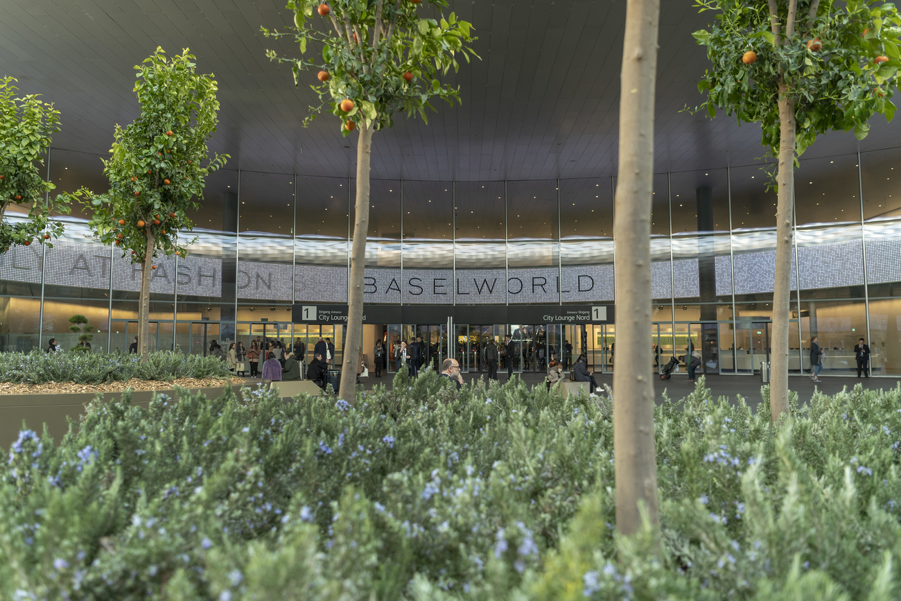 L entrée de la foire horlogère Baselworld lors de l édition 2019
