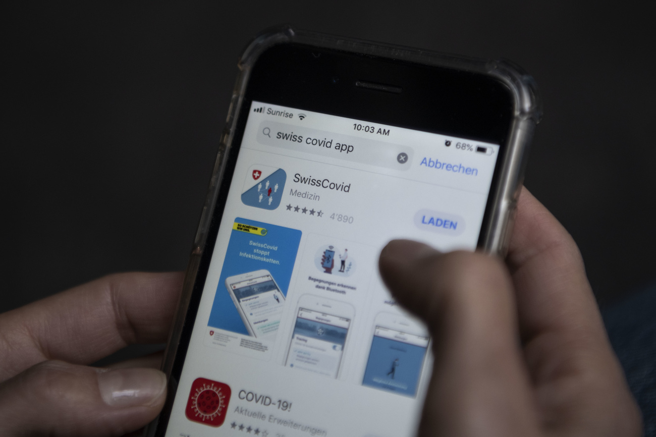 SwissCovid app on smartphone