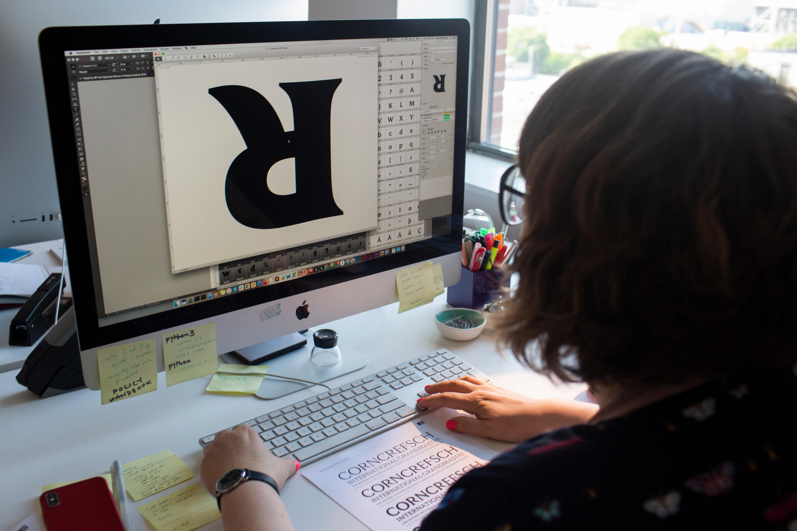 Typeface designer is in love with letters - SWI swissinfo.ch