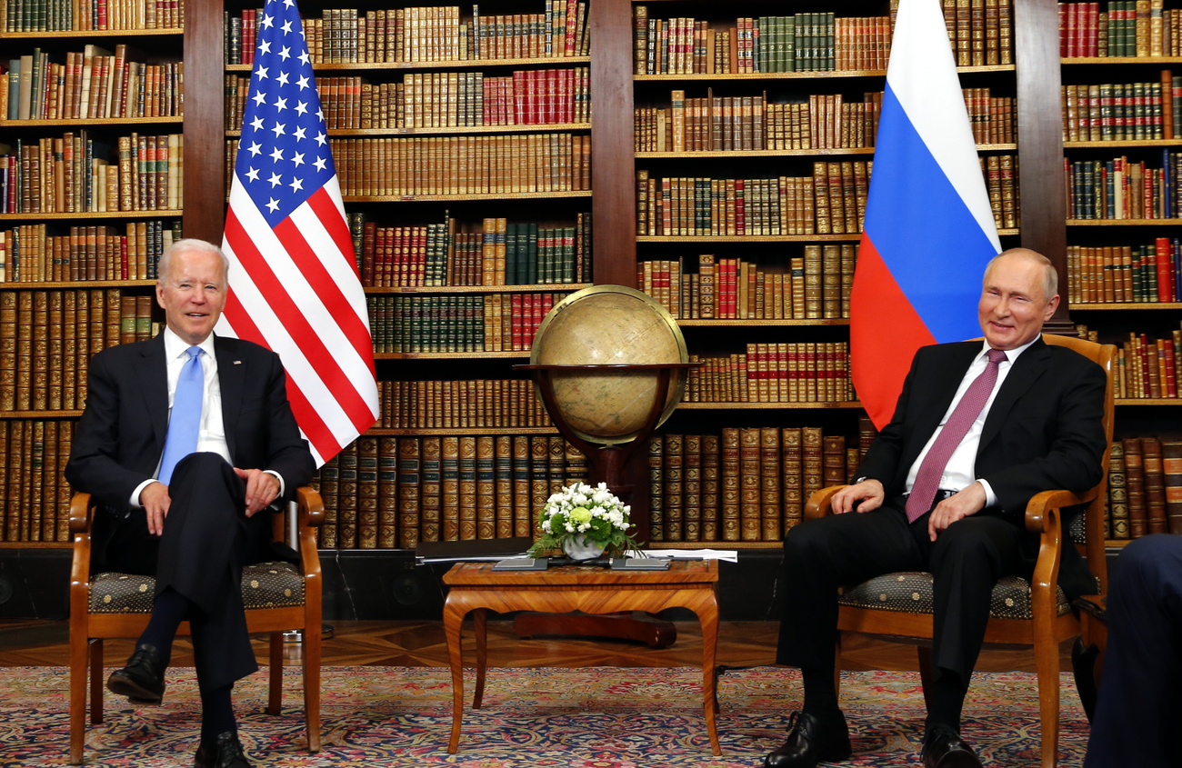 Biden e Putin a Ginevra.