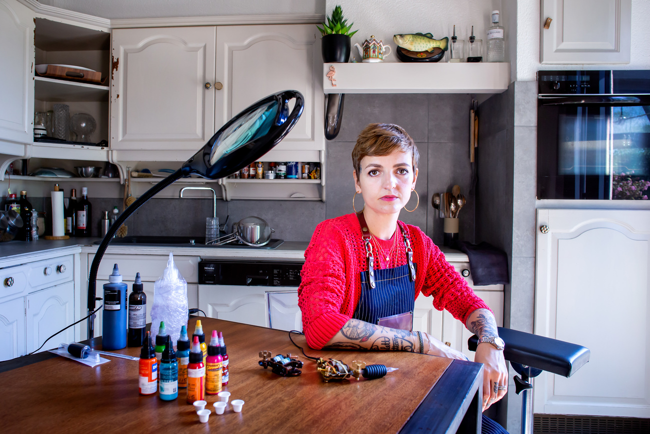 La tatuatrice 35enne Samantha Dottori.