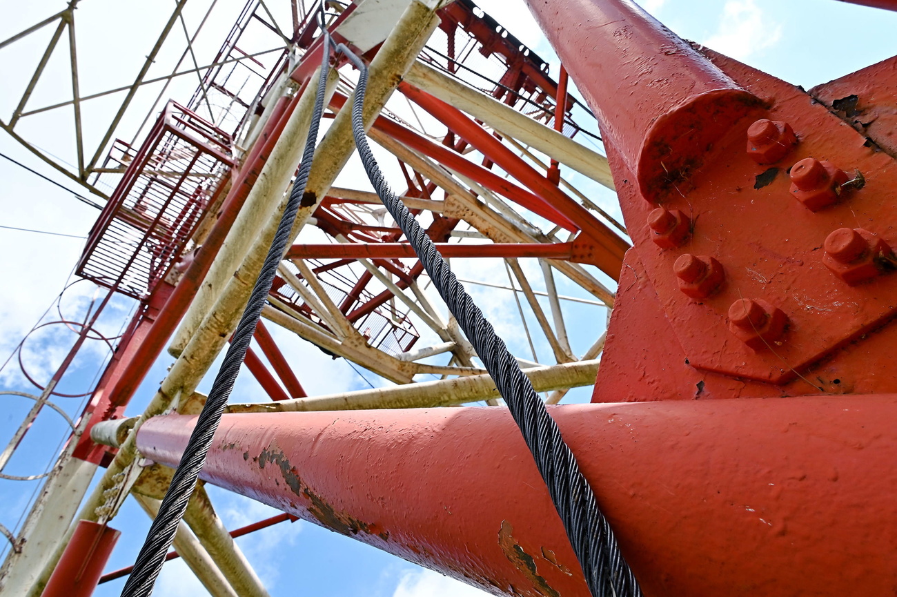 Cavo spezzato della Funivia del Mottarone.
