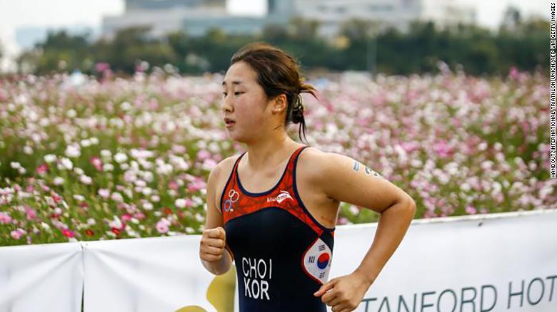 لاعبة الترياثل الكورية الجنوبية تشوي سوك هيون