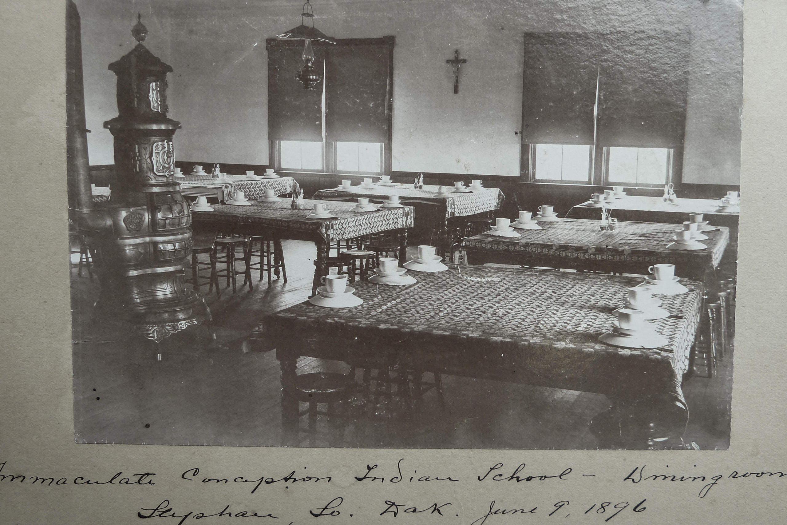 Dining Hall School