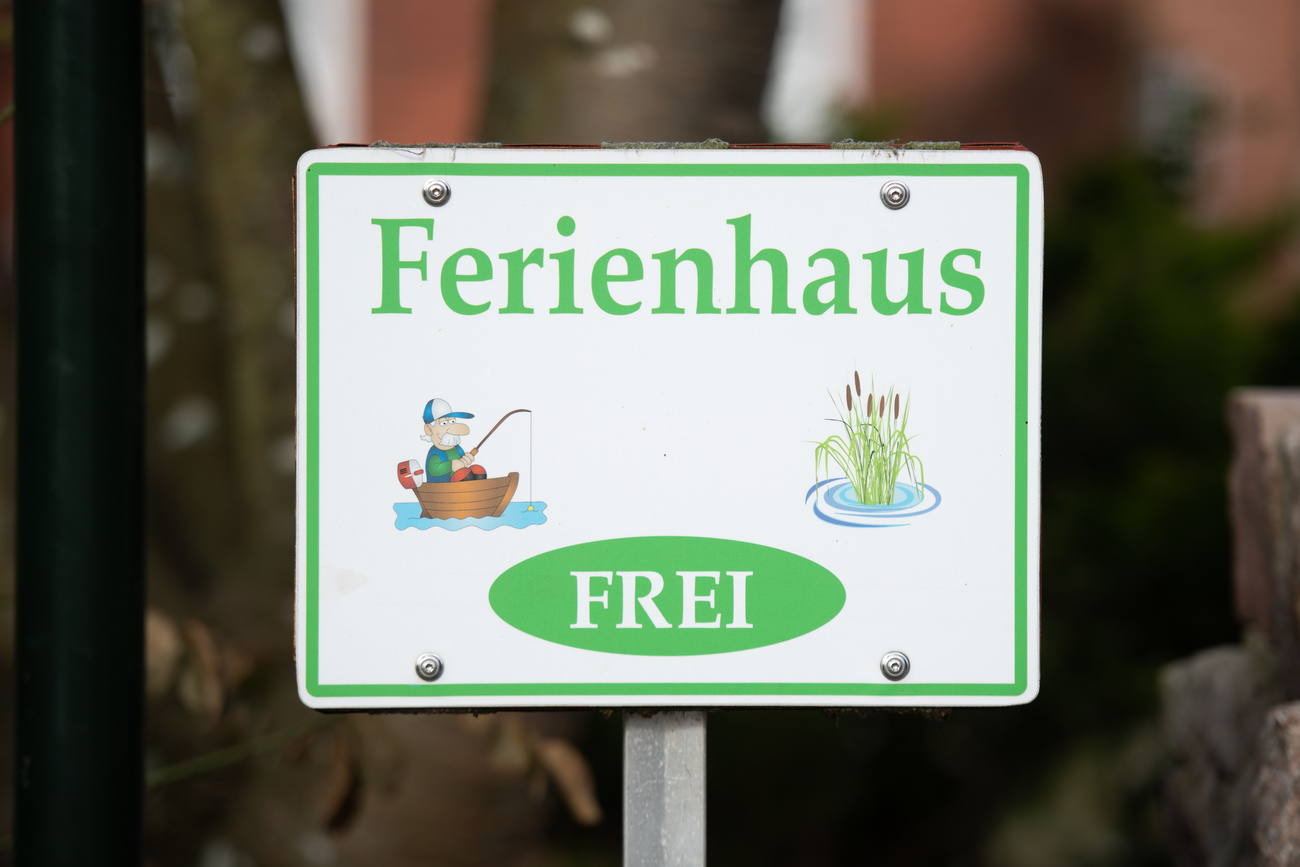 Schild Ferienhaus: Frei