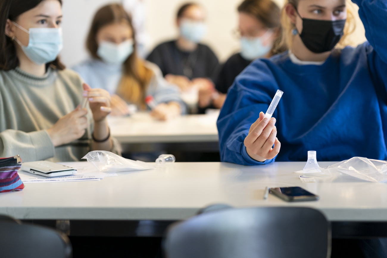 school mass test Zurich