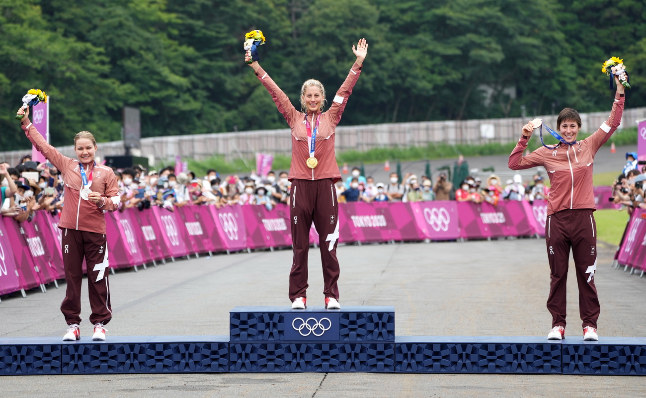 Neff, Frei e Indergand en el podio