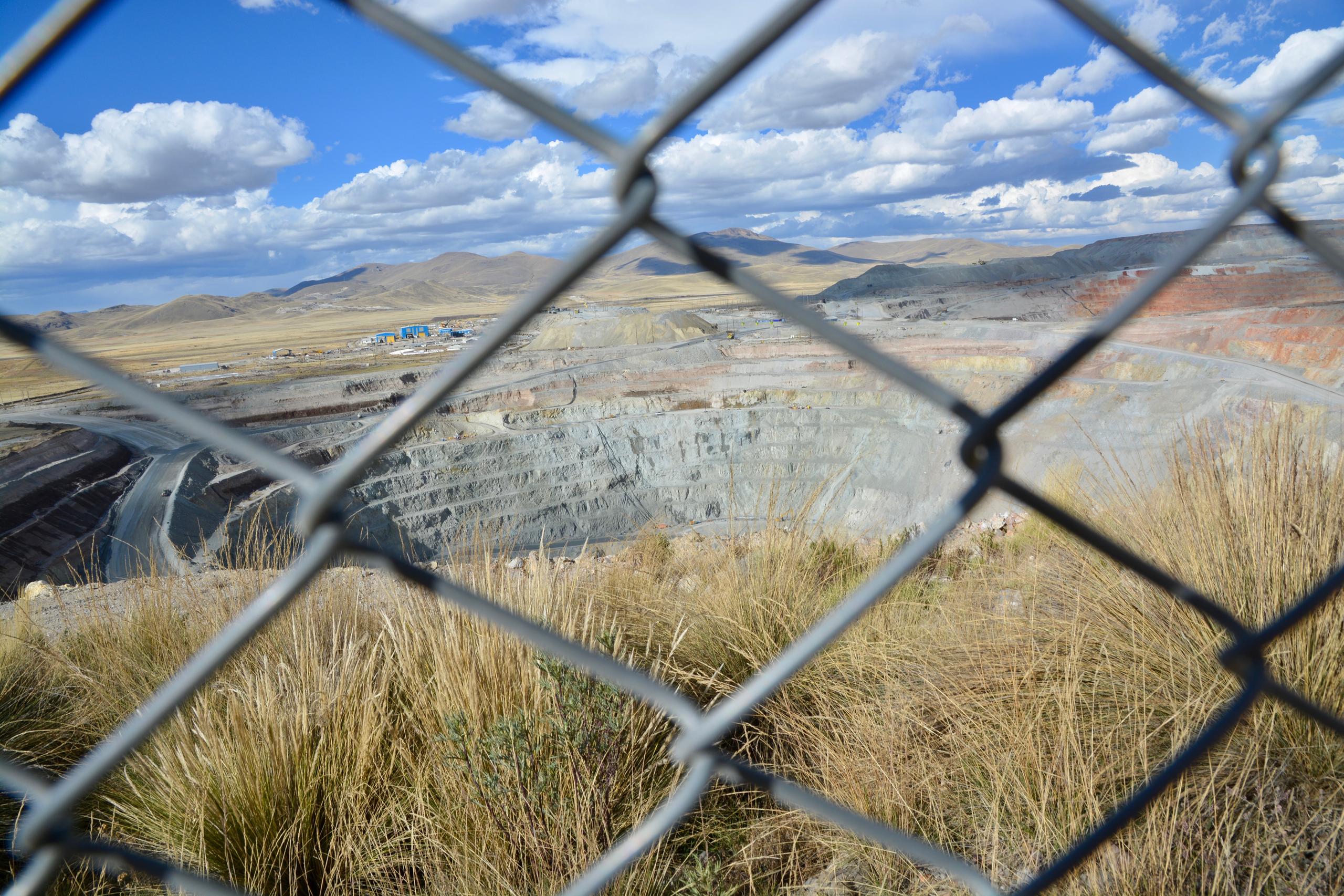 Looking through a wire fence