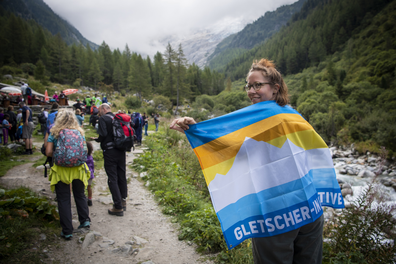 Fahne der Gletscherinitiative